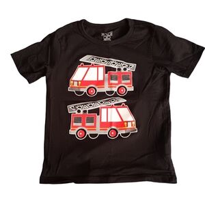 The Children's Place Black Tee with Red Fire Trucks